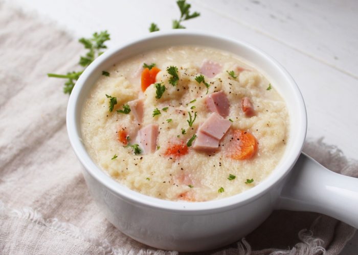 Creamy Ham and Cauliflower Soup