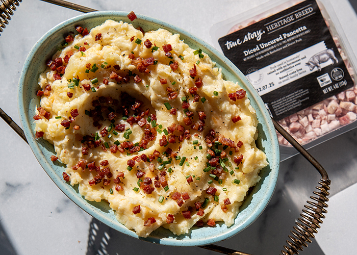 Cheesy Garlic Mashed Potatoes with Crispy Pancetta